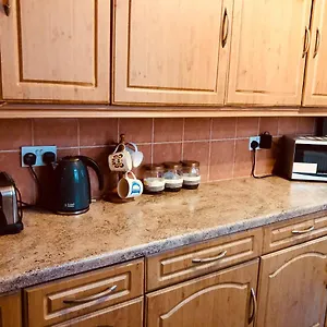 Homestay The, Luton (Bedfordshire)